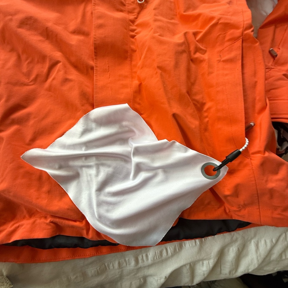 Roxy Women's Vibrant Orange Ski Jacket - Picture 8 of 12